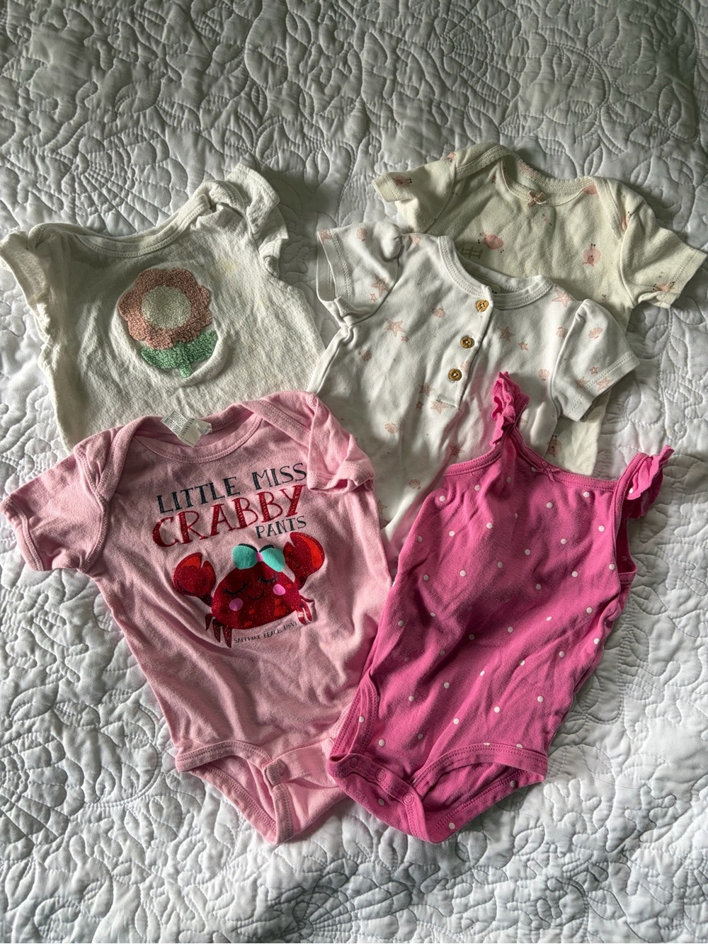 Bundle of onesies / size 12 months